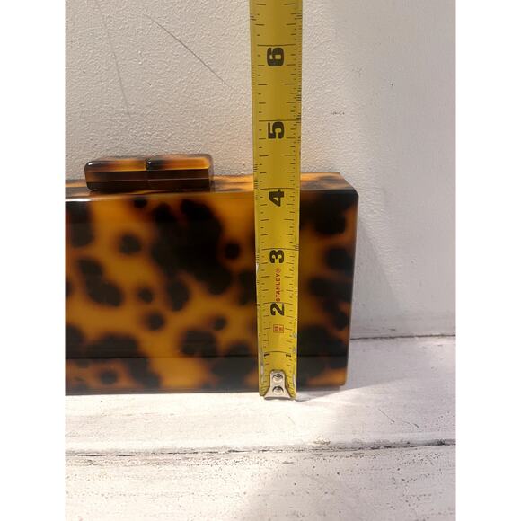 NEW Vince Camuto Leopard Print Clutch/Purse - Picture 6 of 7